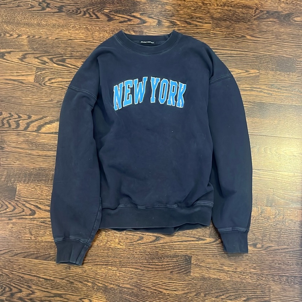 Brandy Melville New York Crewneck